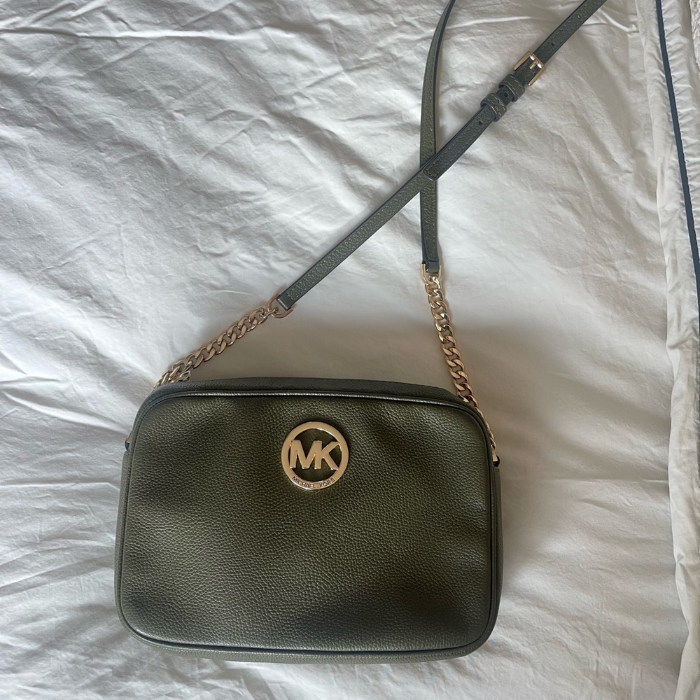 Michael Kors Leather crossbody bag